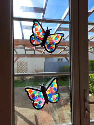 Papillon attrape soleil - 10doigts.fr