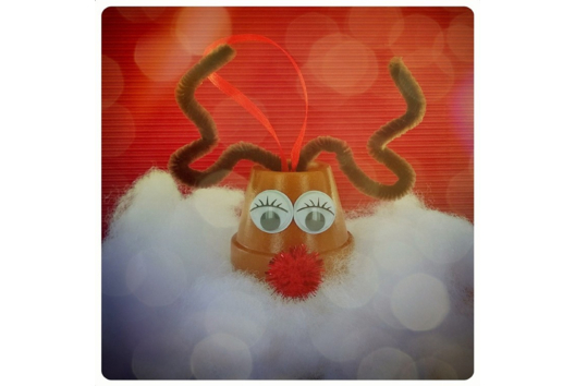 Comète le renne du Père Noël - Activités manuelles décorations du sapin de Noël - 10doigts.fr