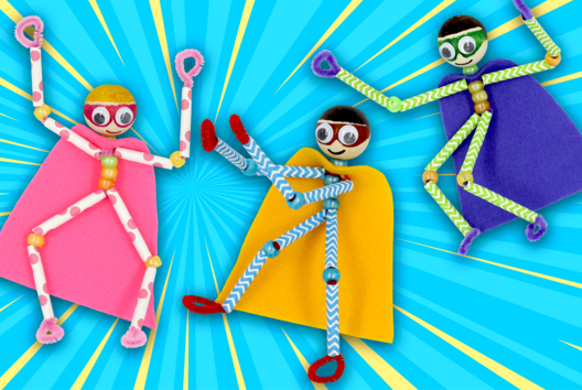super héro chenille paille activité enfant - Activités manuelles Carnaval, Mardi gras - 10doigts.fr
