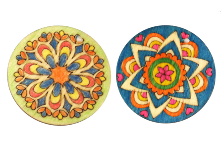 pendentif en bois gravé - Kits bijoux – 10doigts.fr