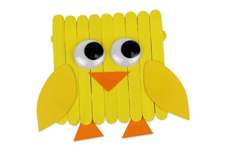 Poussin bâtonnets en bois Pâques - Activités manuelles Pâques – 10doigts.fr