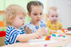 tapis pâte à modeler enfants - Outils de Modelage – 10doigts.fr