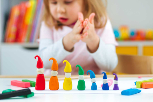 Pâtes à modeler bébé - Pâtes à modeler - 10doigts.fr