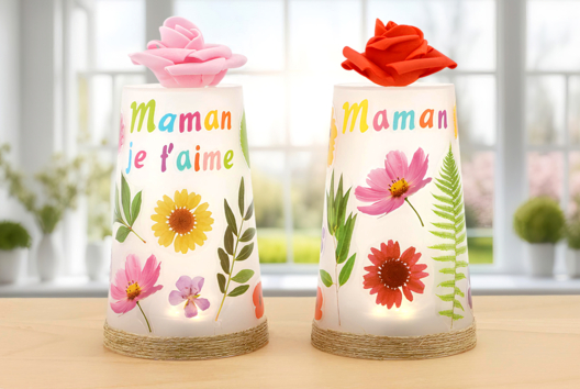 lampe cadeau fête des mères fleurs DIY - Activités manuelles fête des mères - 10doigts.fr