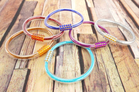 bracelets paillettes et strass - Activités manuelles créations de bijoux – 10doigts.fr