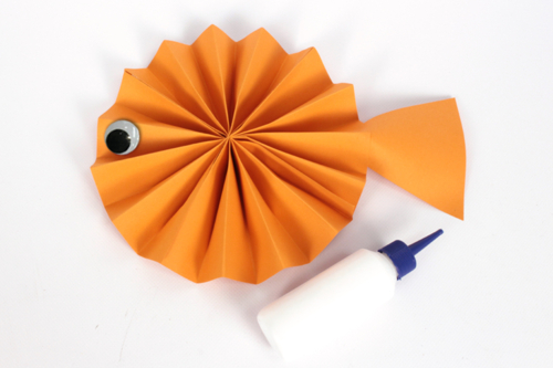 Poisson en papier