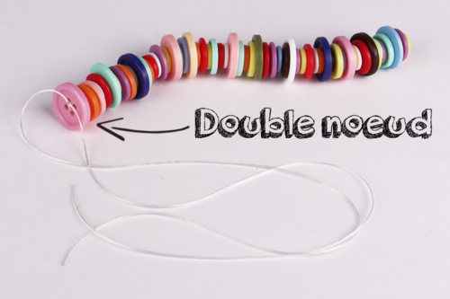 Fabriquer une chenille avec des boutons