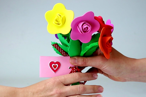 Un bouquet de fleurs pour Maman !